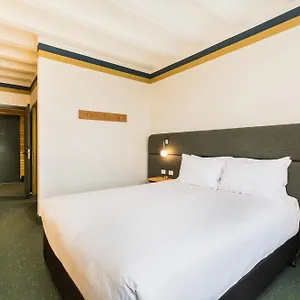 *** Motel Statesman Australia