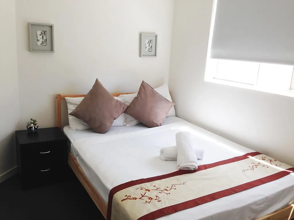 Surfers Riverside Gold Coast Aparthotel
